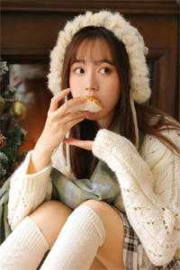 她又被女主撩了[快穿] 作者：滴滴酱