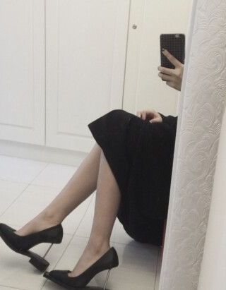 [1v1 完结]《我的同事严送玉（女尊 男生子）》作者：朝歌子