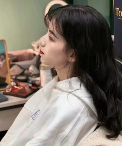 《被合租糙汉室友C到哭 》作者：就想吃肉肉