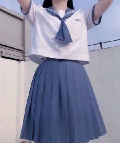 《夏夏，你湿了》