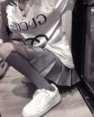 【首发】《重生九零他逆风翻盘》谢泽铭 柳安瑶