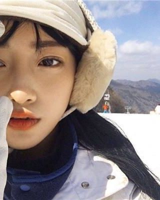 【付费短篇】玲珑安红豆，相逢不相思作者：匿名