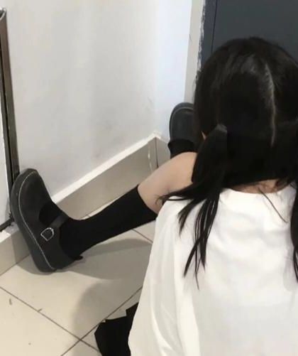 【付费首发】《契约失效，暗恋失温》霍承安简秋和