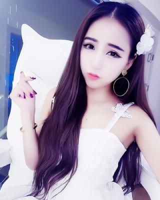 【独家】我死后三年，皇帝他疯了