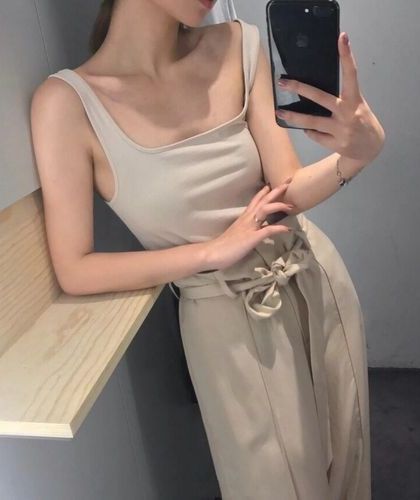 《应该很好亲吧》