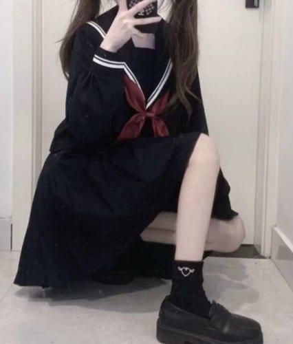 独家】重生后，金丝雀闺蜜我不救了